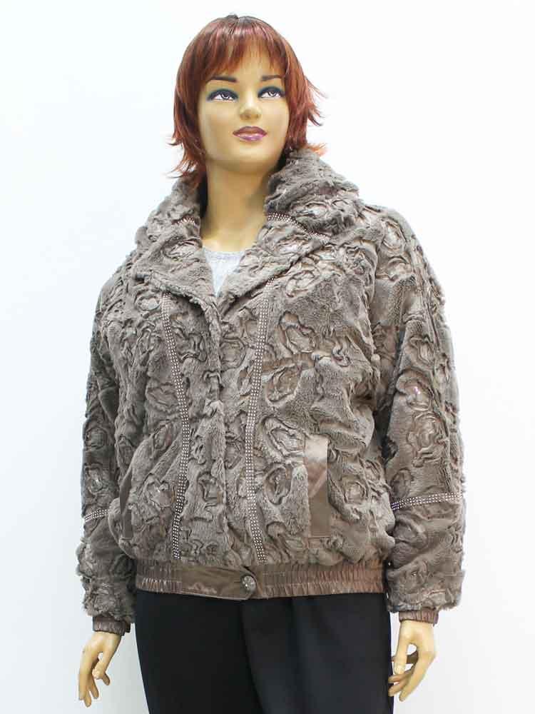 Куртка демисезонная женская из искусственного меха с аппликацией из ленты большого размера, 2021. Магазин «Пышная Дама», Луганск.